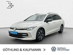 Oryxweiß perlmutteffekt Gebraucht 2024 VW Golf VIII Goal Kombi | 25.660 € (Guter Preis)