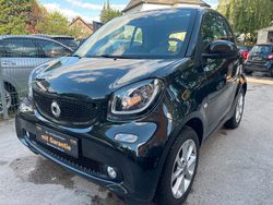 Schwarz Gebraucht 2019 Smart ForTwo Coupé Coupé | 9.500 € (Fairer Preis)