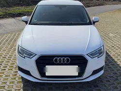 Weiß Gebraucht 2016 Audi A3 Limousine | 14.990 € (Guter Preis)