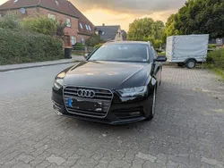 Schwarz Gebraucht 2015 Audi A4 Ambition Kombi | 8.990 € (Guter Preis)