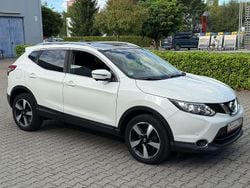 Weiß Gebraucht 2017 Nissan Qashqai N-Connecta SUV | 12.500 € (Guter Preis)