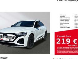 Gletscherweiß metallic Gebraucht 2023 Audi Q8 Sportback e-tron S-Line SUV | 61.880 € (Teuer)