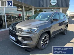 Grey metallic Gebraucht 2024 Jeep Compass Altitude SUV | 33.900 € (Fairer Preis)
