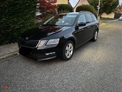 Schwarz Gebraucht 2019 Skoda Octavia Soleil Kombi | 11.500 € (Guter Preis)