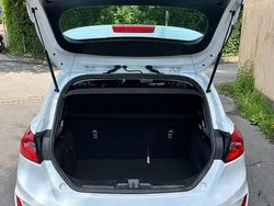 Weiß Gebraucht 2019 Ford Fiesta Cool & Connect Kleinwagen | 8.000 € (Guter Preis)