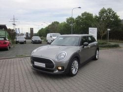 Grau Gebraucht 2019 Mini One Clubman Sport Kombi | 16.890 € (Fairer Preis)
