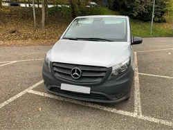 Grau Gebraucht 2018 Mercedes Vito Van / Kleinbus | 14.000 €