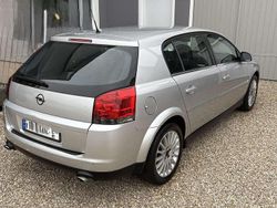 Silber Gebraucht 2005 Opel Signum Kleinwagen | 3.000 € (Teuer)
