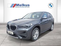 Grau Gebraucht 2022 BMW X1 Advantage SUV | 26.970 € (Guter Preis)