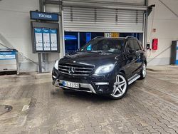 Schwarz Gebraucht 2014 Mercedes ML350 AMG SUV | 15.600 € (Fairer Preis)