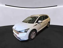 Weiß Gebraucht 2021 Skoda Enyaq iV Loft SUV | 21.130 € (Fairer Preis)
