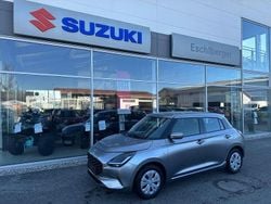 Orange Neu 2025 Suzuki Swift Club Kleinwagen | 15.900 €