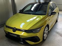 Gelb Gebraucht 2023 VW Golf Edition Limousine | 49.450 €