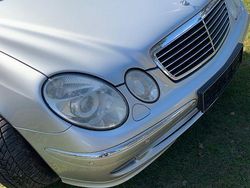 Silber Gebraucht 2004 Mercedes E320 Avantgarde Limousine | 8.790 € (Teuer)