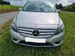 Silber Gebraucht 2011 Mercedes B180 Van / Kleinbus | 10.190 € (Fairer Preis)