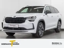 Weiß Gebraucht 2024 Skoda Kodiaq SportLine SUV | 49.950 € (Etwas zu teuer)