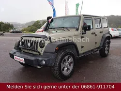 Grau Gebraucht 2017 Jeep Wrangler Sahara SUV | 29.490 € (Guter Preis)