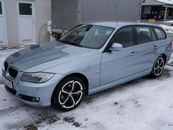Blau Gebraucht 2011 BMW 320 Kombi | 3.750 € (Superpreis)