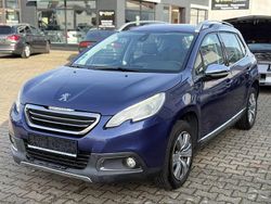 Blau Gebraucht 2014 Peugeot 2008 Allure SUV | 4.190 € (Superpreis)