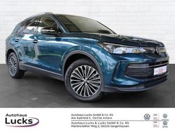 Blau Gebraucht 2025 VW Tiguan Goal SUV | 39.749 € (Superpreis)