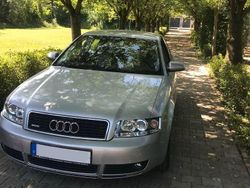Silber Gebraucht 2004 Audi A4 Limousine | 3.300 € (Fairer Preis)