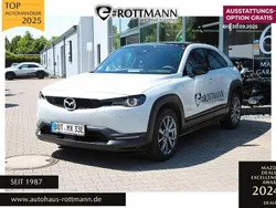 Weiß Gebraucht 2025 Mazda MX30 Nagisa SUV | 29.800 € (Fairer Preis)
