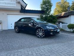 Schwarz Gebraucht 2011 VW Golf Cabriolet Cabrio | 5.899 € (Teuer)