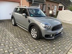 Grau Gebraucht 2019 Mini One Countryman SUV | 15.600 € (Fairer Preis)
