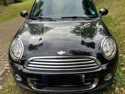 Schwarz Gebraucht 2011 Mini Cooper Kleinwagen | 7.800 € (Fairer Preis)
