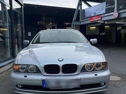 Silber Gebraucht 2001 BMW 525 Limousine | 2.000 € (Superpreis)