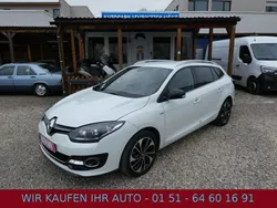 Weiß Gebraucht 2015 Renault Mégane III Bose Edition Limousine | 6.990 € (Guter Preis)