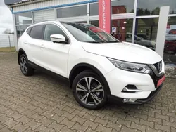 Pearl white Gebraucht 2020 Nissan Qashqai N-Connecta SUV | 16.990 € (Guter Preis)