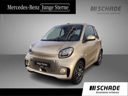 Beige Gebraucht 2021 Smart ForTwo Electric Drive Passion Cabrio | 13.550 € (Fairer Preis)