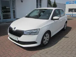 Weiß Gebraucht 2021 Skoda Fabia Ambition Limousine | 13.999 € (Guter Preis)