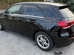 Schwarz Gebraucht 2018 Mercedes 200 Coupé | 20.100 €