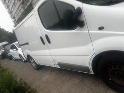 Weiß Gebraucht 2013 Opel Vivaro Van | 8.000 €