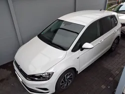 Weiß Gebraucht 2018 VW Golf Sportsvan Join Van / Kleinbus | 14.500 € (Guter Preis)