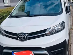 Weiß Gebraucht 2021 Toyota Proace Van | 15.000 € (Fairer Preis)