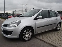 Silber Gebraucht 2008 Renault Clio II Limousine | 4.999 € (Etwas zu teuer)
