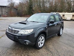 Schwarz Gebraucht 2010 Subaru Forester SUV | 2.650 € (Guter Preis)