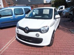 Weiß Gebraucht 2016 Renault Twingo LIMITED Kleinwagen | 8.990 € (Fairer Preis)