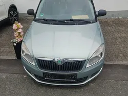 Grau Gebraucht 2010 Skoda Fabia Ambiente Limousine | 1.500 € (Superpreis)