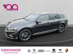 Grau Gebraucht 2024 VW Passat Business Kombi | 45.890 €