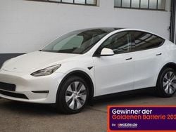 Weiß Gebraucht 2023 Tesla Model Y Long Range AWD SUV | 34.750 € (Guter Preis)
