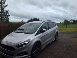 Silber Gebraucht 2018 Ford S-MAX ST-Line Van / Kleinbus | 19.000 € (Fairer Preis)