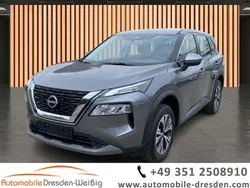 Grau dark metal grey (metallic) Gebraucht 2024 Nissan X-Trail Acenta SUV | 28.980 € (Guter Preis)