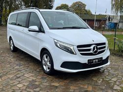 Weiß Gebraucht 2022 Mercedes V220 Avantgarde Van / Kleinbus | 27.900 € (Guter Preis)