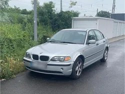 Silber Gebraucht 2004 BMW 316 Limousine | 1.200 €