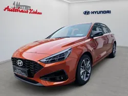 Jupiter orange metallic Neu 2025 Hyundai i30 Advantage Limousine | 29.990 € (Etwas zu teuer)