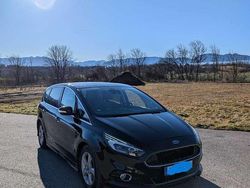 Schwarz Gebraucht 2017 Ford S-MAX Titanium Van / Kleinbus | 17.800 € (Guter Preis)